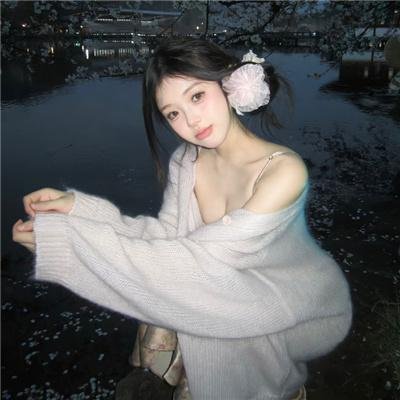 穿黑衣的女孩